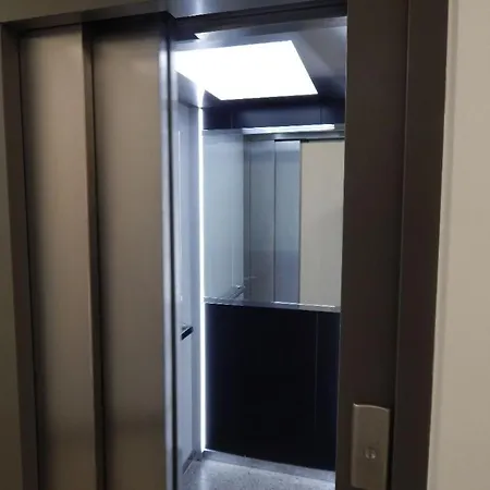 Apartment Ferienwohnung Mitten Im Herzen Der Stadt *